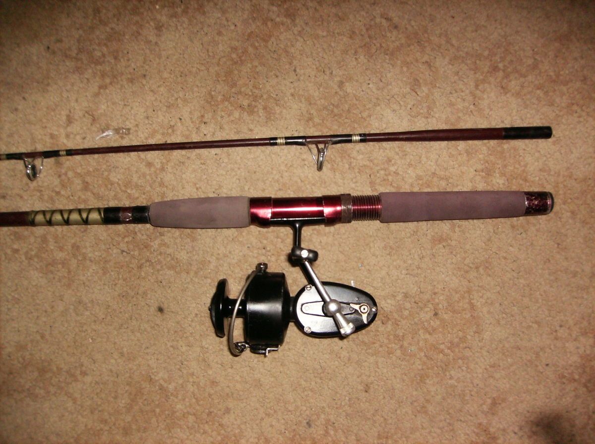 Garcia Mitchell 300 reel 6 5 ft Garcia Conalon rod Good condition