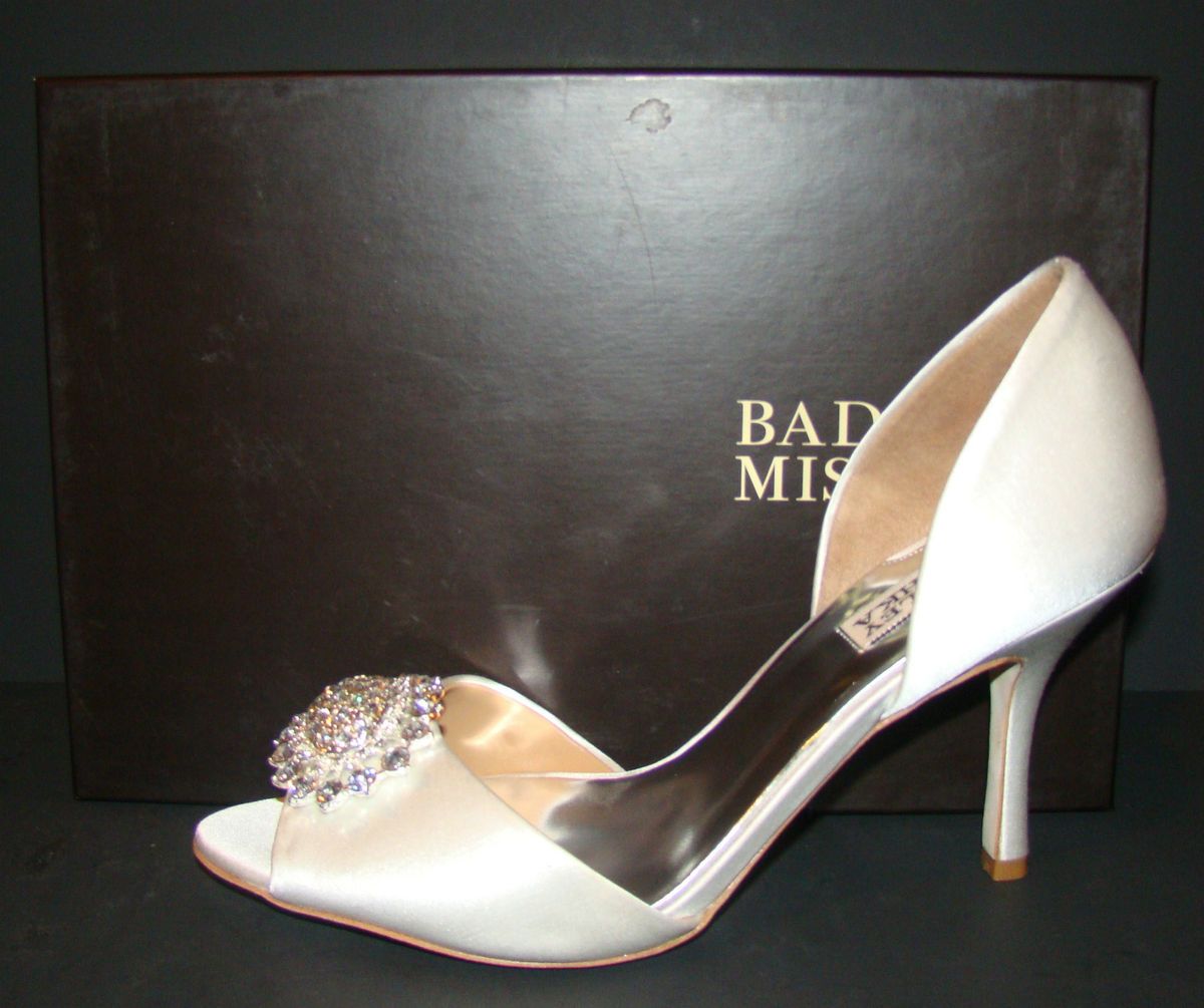 Badgley Mischka Bridal LACIE White Satin Pumps 9 Open Toe Wedding