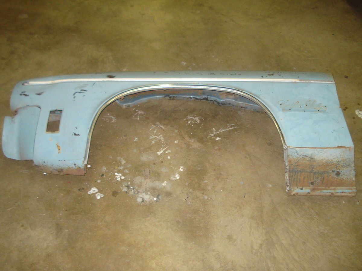  1975 Oldsmobile Cutlass LH Fender