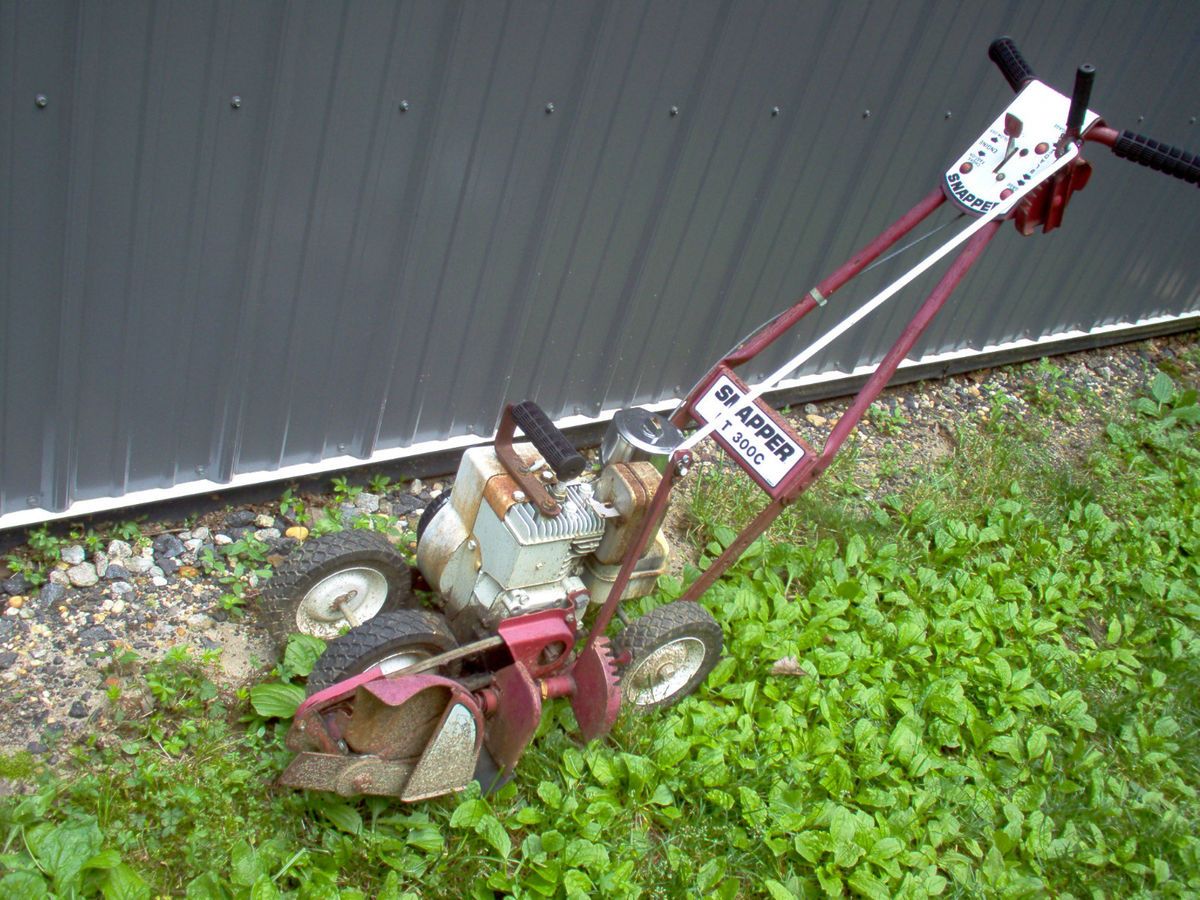 Snapper Edger ET 300 C /3 HP Brigs Straton Lawn Cutter Trimmer RUNS