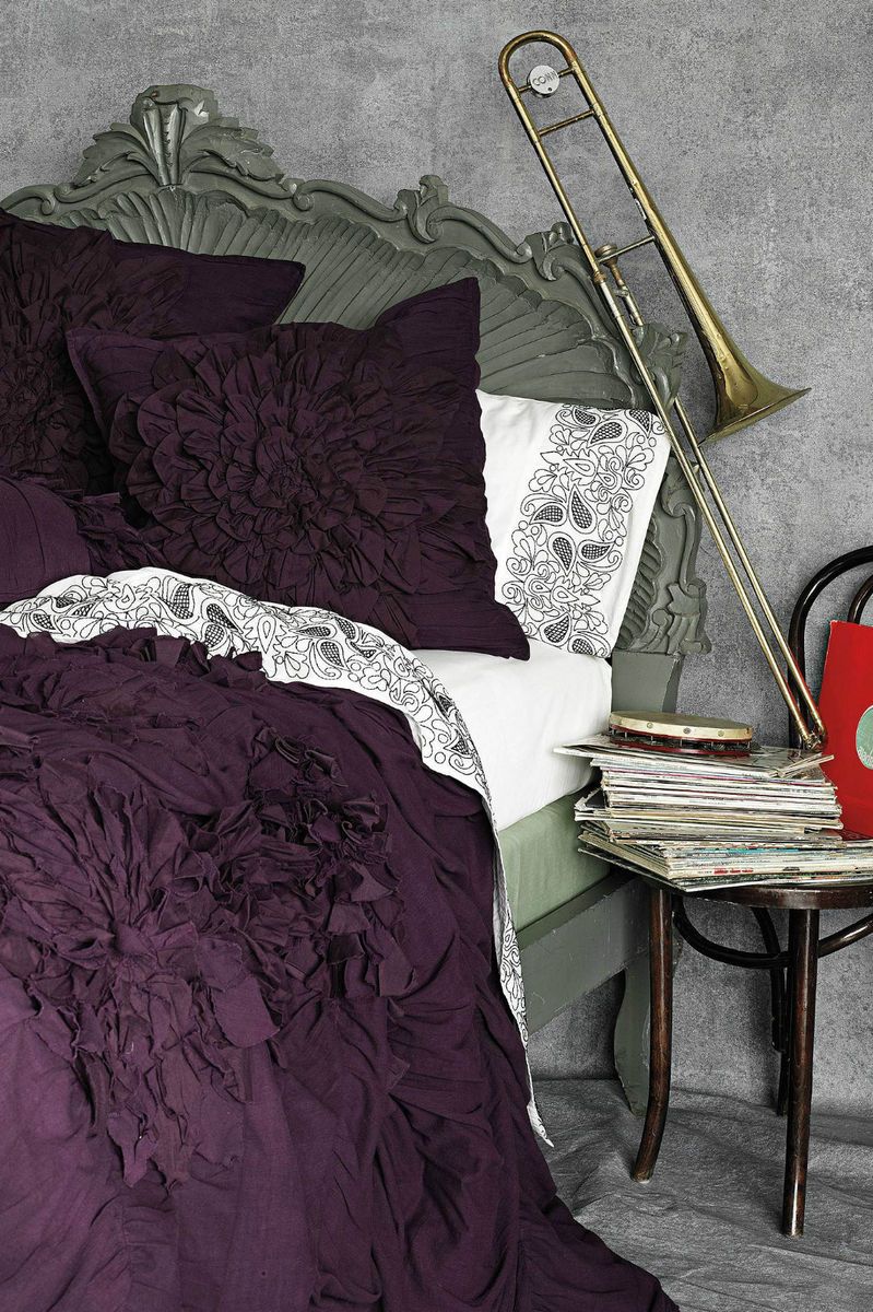 BEAUTIFUL Anthropologie Georgina Bedding Purple Plum QUEEN Duvet Cover