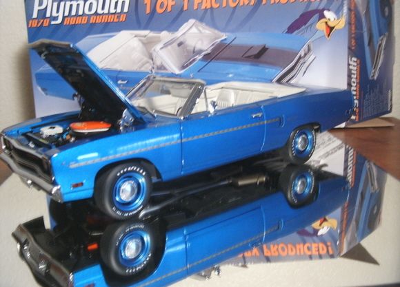 1970 426 Hemi 1 of 1 Factory Road Runner Convertible GMP 1 18 Diecast