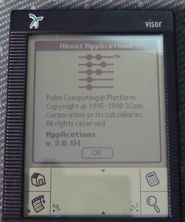  Visor Deluxe PDA w/ Docking Cradle Handheld 8mb Organizer Black Case