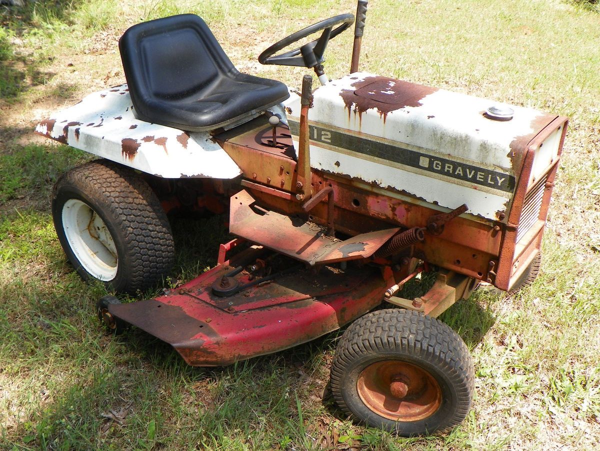 Gravely 812 Riding Mower