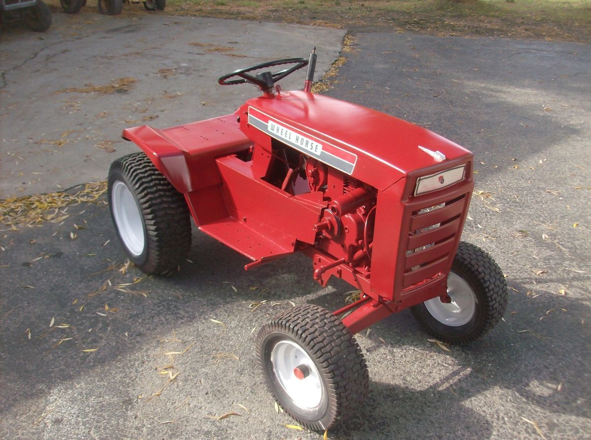 Wheel Horse 800 Special Garden Tractor