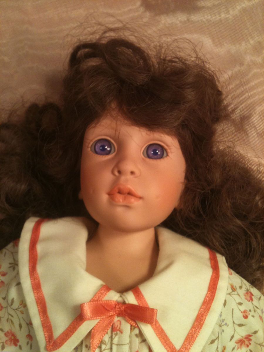 Hildegard Gunzel Erin autographed 1993 doll by Madame Alexander