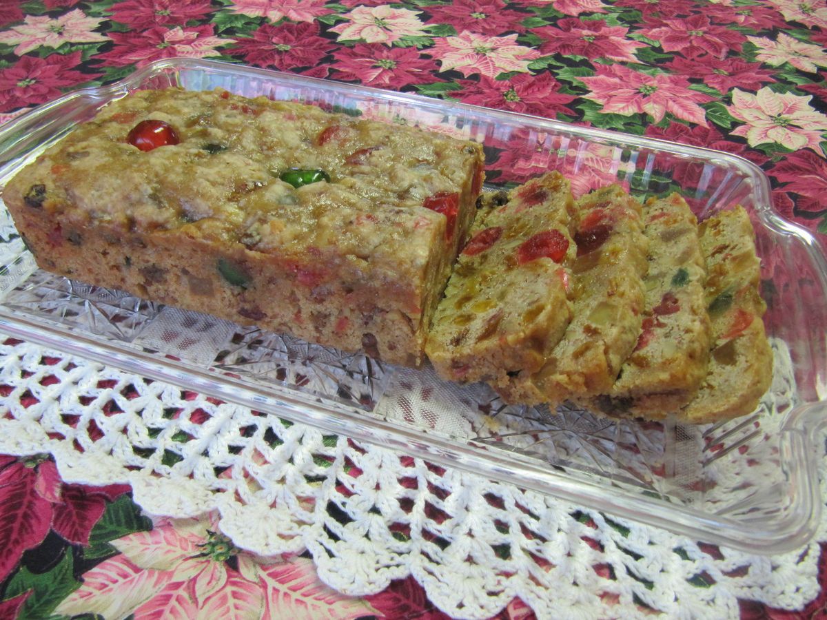 Traditional HOMEMADE OLD FASHION FRUITCAKE 2 Pound Christmas Holiday