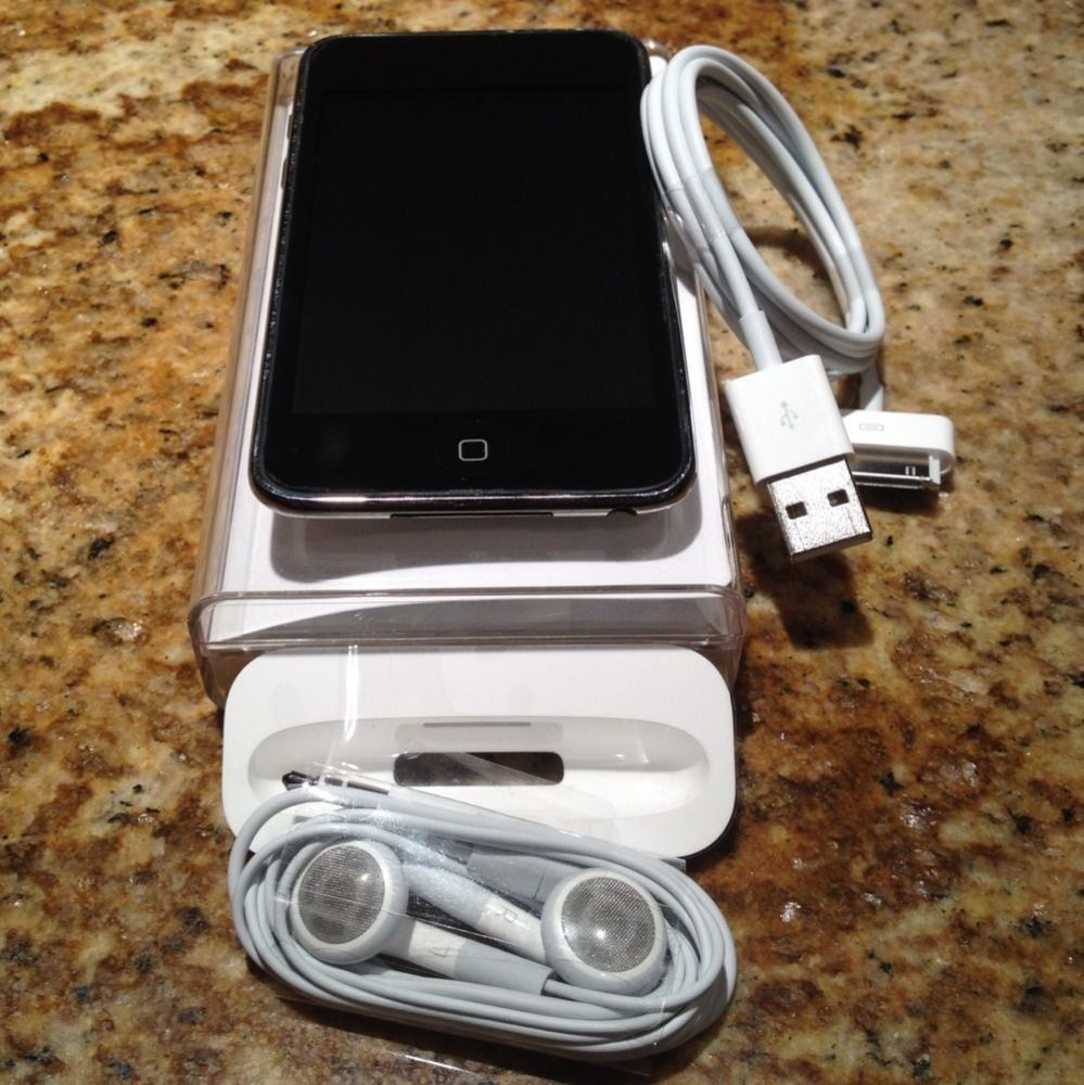 Apple iPod Touch 3rd Generation 32 GB