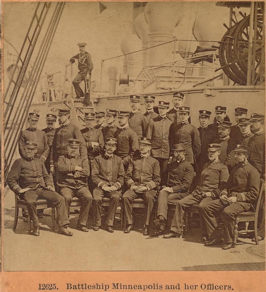 JAMES M DAVIS STEREOVIEW 12625 BATTLESHIP MINNEAPOLIS AND HER OFFICERS