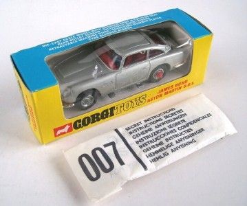 Corgi 270 James Bond Aston Martin DB5 1968 Very RARE SEALED Envelope