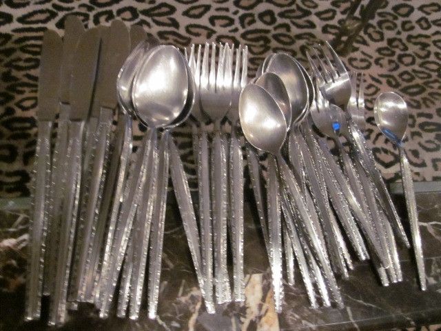 Stanley Roberts 40 Pcs Stainless Steel Japan Flatware