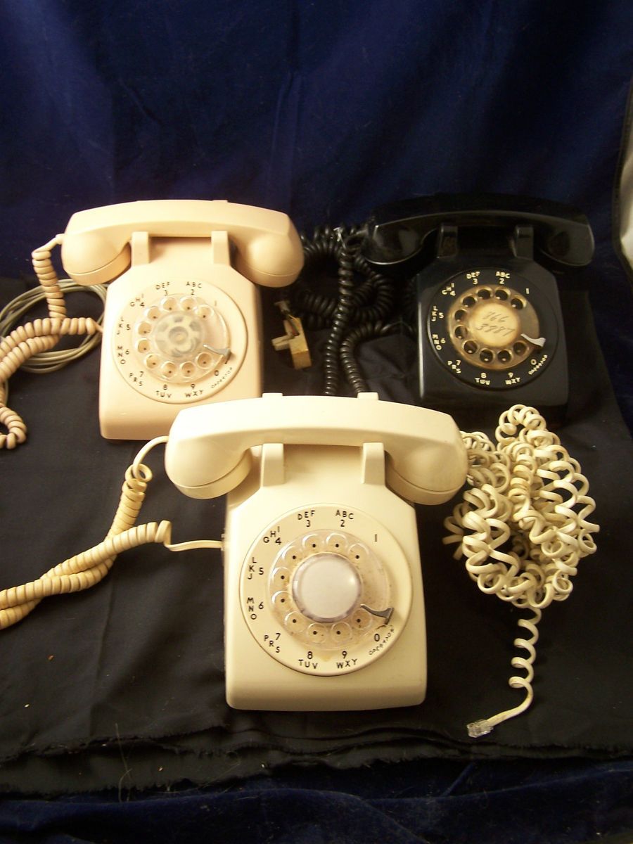  VINTAGE ROTARY DIAL TELEPHONES ITT AT T AND STROMBERG CARLSON UNTESTED