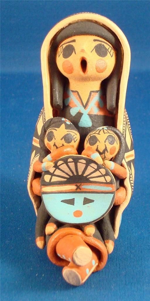 NATIVE AMERICAN JEMEZ PUEBLO INDIAN POTTERY STORYTELLER VIRGINIA