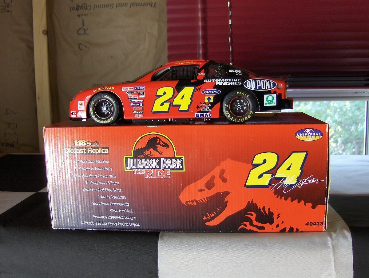 1997 24 Revell 1 18 Scale Jeff Gordon Dupont Jurassic Park