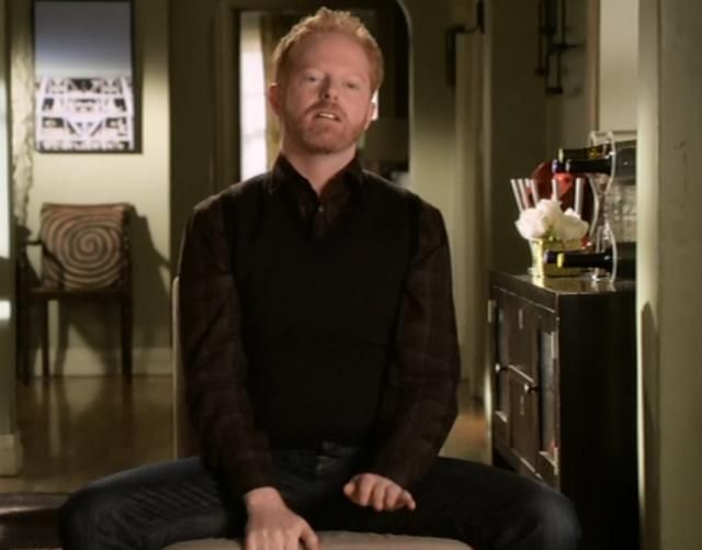 Modern Family Mitchell Jesse Tyler Ferguson Screen Worn Shirt EP 222