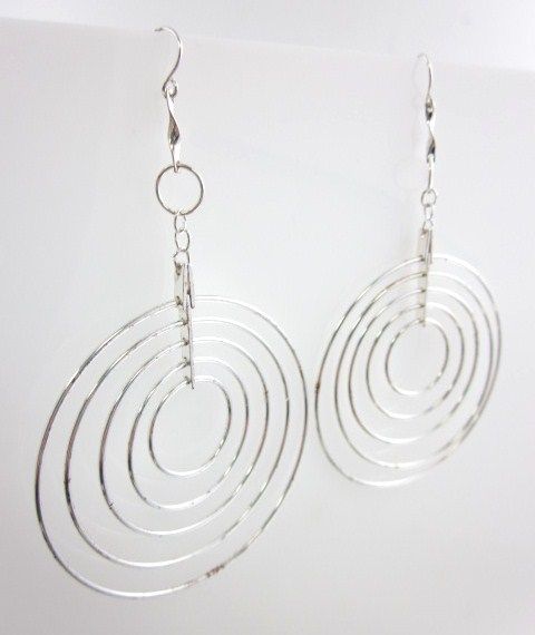 New Ashley Stewart Descending Hoops Earrings Jill Zarin