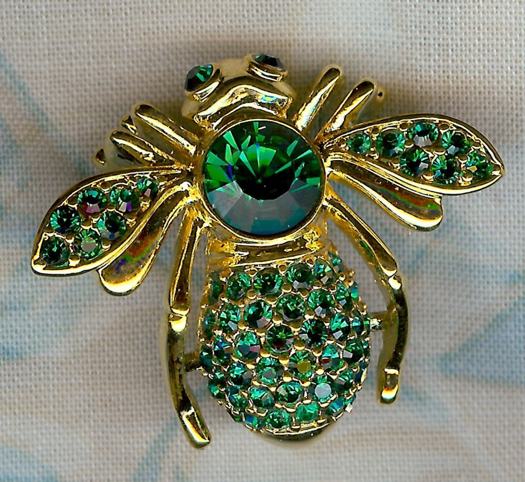 Joan Rivers Emerald Crystal May Birthstone Bee Pin in Goldtone