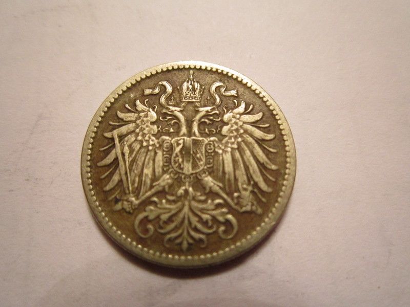 10 Heller Franz Joseph I 1915 Shield Lion Stars Austria Habsburg Coat of Arms  