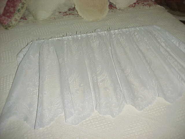 Irish Lace Tier Valances Mint