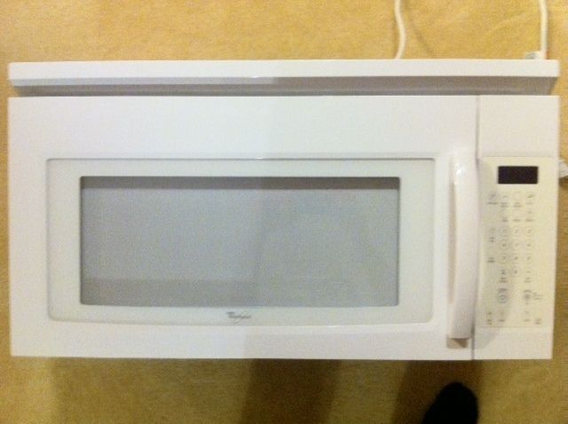 WMH1162XVQ 30 1 6 CU ft Over The Range Microwave Oven White