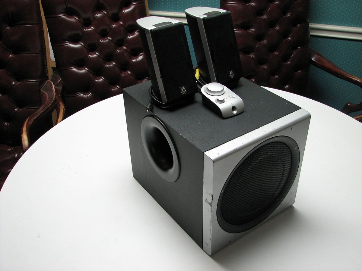 Logitech Z 2300 Computer Speakers