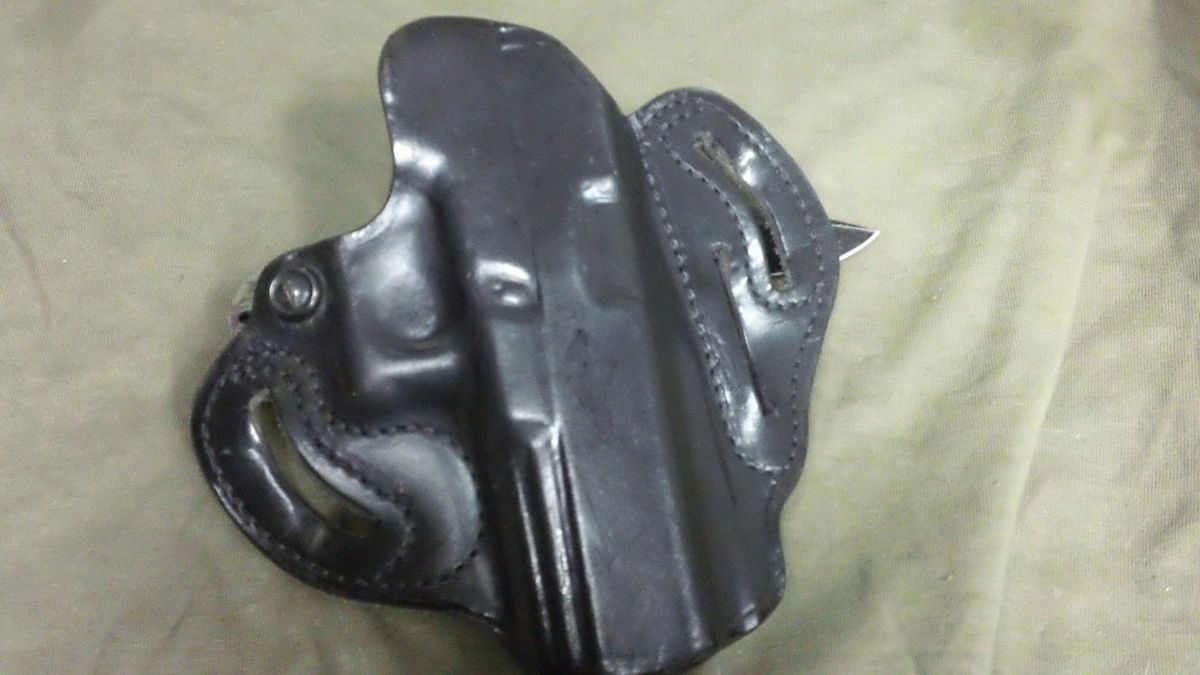 Black Leather de Santi Holster for Glock 21