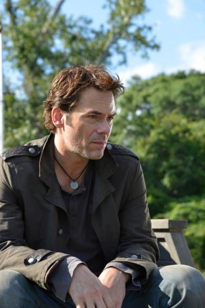 Revolution TV Series Miles Matheson Billy Burke Necklace