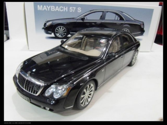 18 Autoart Mercedes Benz Maybach 57 s Free Express Shipping