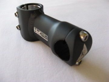 PROFILE DESIGN H20 MOUNTAIN BIKE STEM 1 1/8 OR 1 INCH THREADLESS NEW