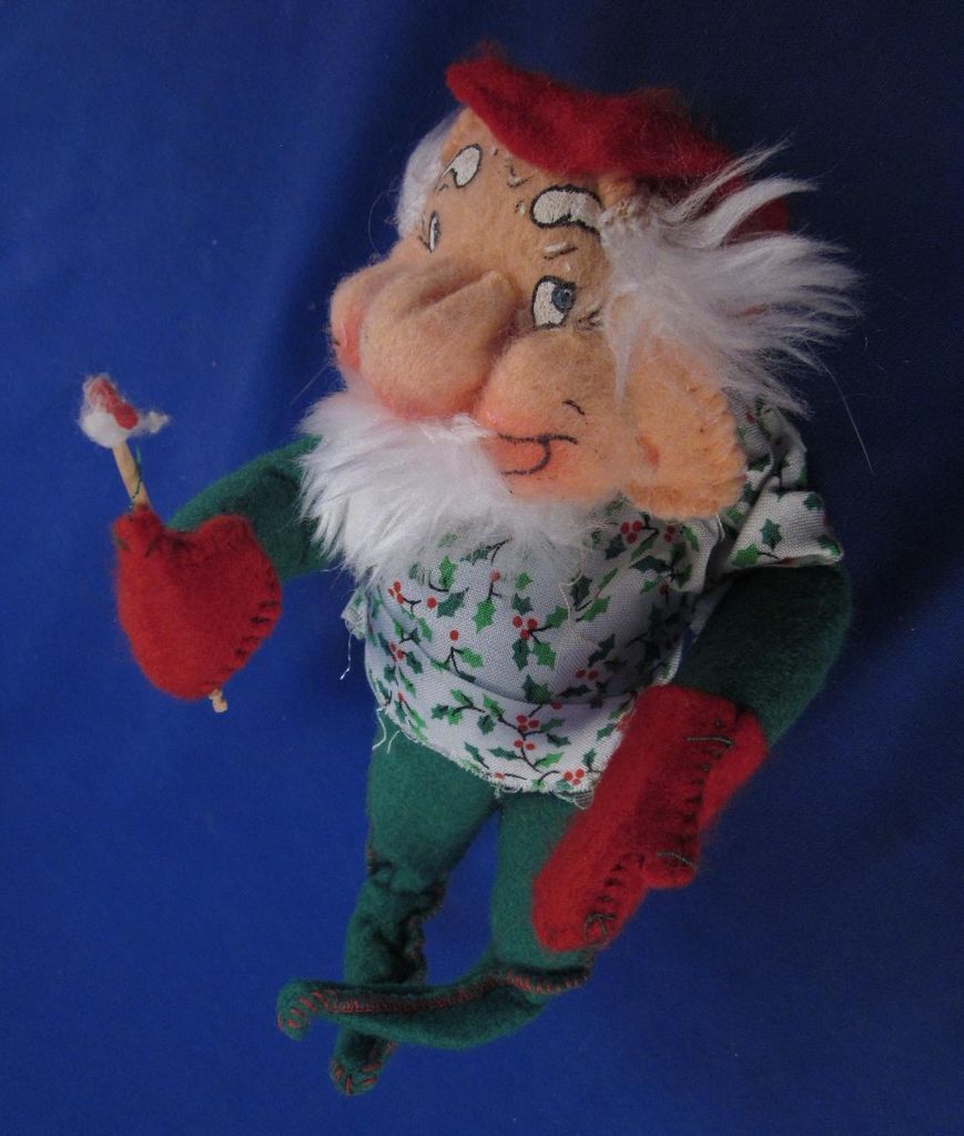 Santakins Rennoc NJ 1982 Vintage Elf Holding Match Candle Lighter 7