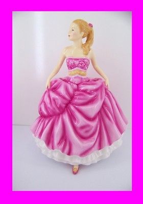 Royal Doulton Figurine Pretty Lady Amelia HN5440 /2011