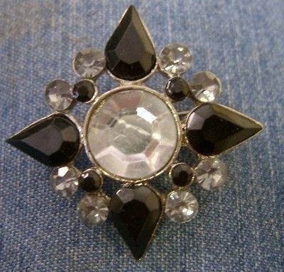 Vintage Faux Onyx Rhinestone Pin Brooch