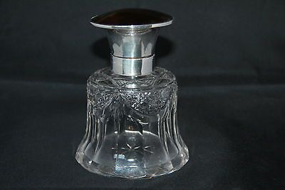 FINE EDWARDIAN PERFUME BOTTLE, WITH SILVER & FAUX TORTOISESHELL LID