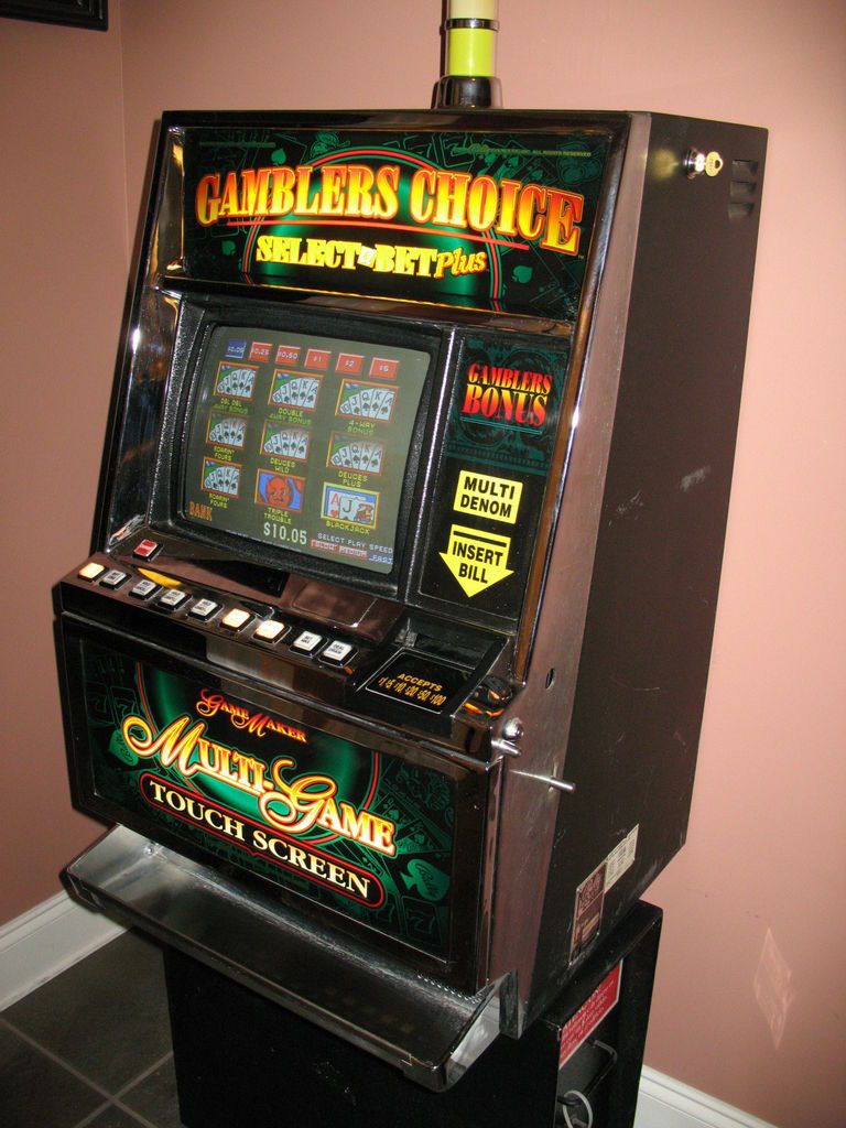 Bally Video Poker Slot Machine Game Maker with Stand / Safe