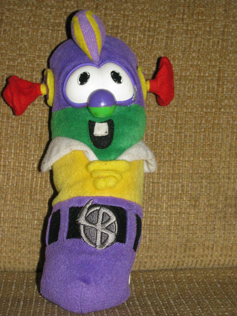 10 Larry BOy Big Ideas Multi Colored Veggie Tales Plush