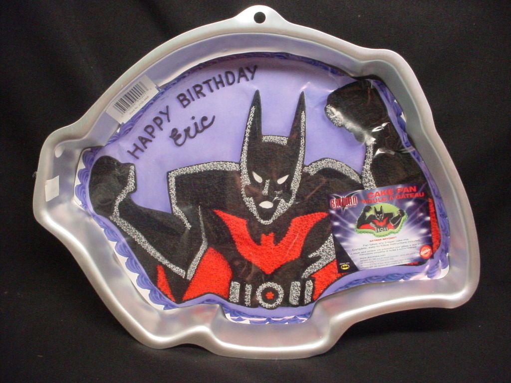 Wilton BATMAN BEYOND cake pan 2000 mold INSERT INSTRUCTIONS Halloween