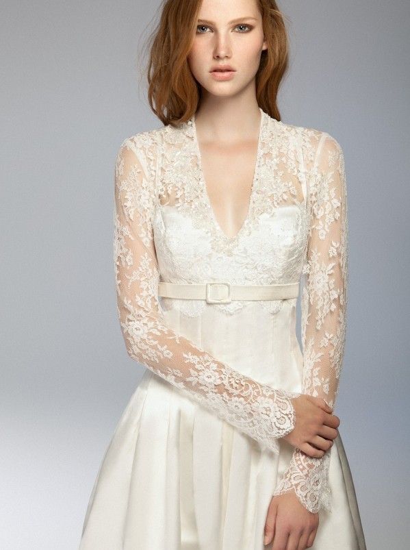 neck long sleeved bride dress Plus size custom classic wedding dress