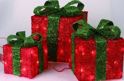 NEW Red Green light up Christmas Presents set of 3 Illuminated Gift