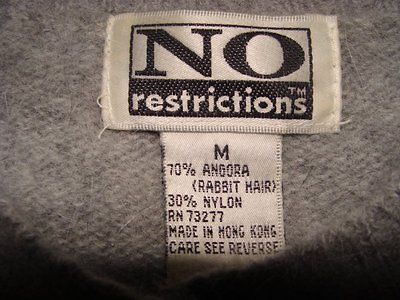 Gray Fuzzy 70 % Angora Sweater M