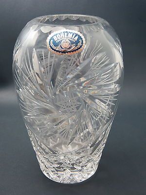 BOHEMIA CRYSTAL   BOC14   Pinwheel Design   SMALL FLOWER VASE   93D