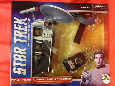 Star Trek Landing Party Role Play 3 Pack Phaser TriCorder Com Diamond