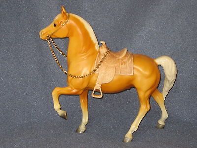 Vintage Breyer Model Prancing Palomino Western Prancer with Picture