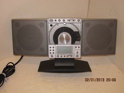 BROOKSTONE BR 200 AM FM STEREO RADIO CD PLAYER CLOCK PRISTINE on