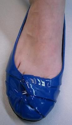 NEW IN BOX NEWPORT NEWS PATENT SHOES 6.5 BALLERINA FLATS BLUE