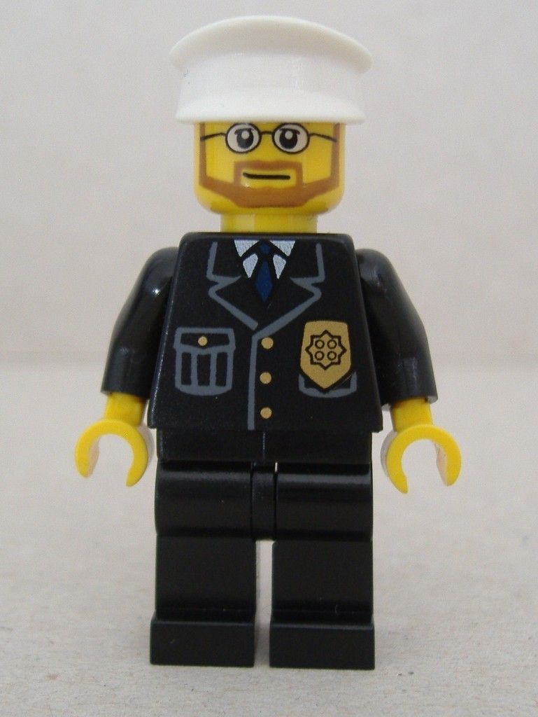 Lego Minifig City Policeman 7744