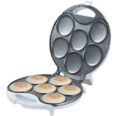 Brentwood Appliances AR 135 6 Slice Nonstick Arepa Maker White