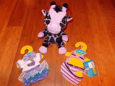 BUILD A BEAR FACTORY RARE SMALLFRYS PURPLE GIRAFFE & 2 BNWT OUTFITS