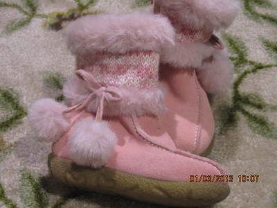 Size 6 Cherokee Rose Light Pink Fur Trim Pompom Zipper Boots Shoes