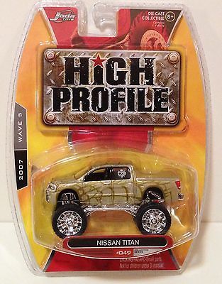 JADA HIGH PROFILE NISSAN TITAN 164 COLLECTOR SERIES RARE RARE FIND