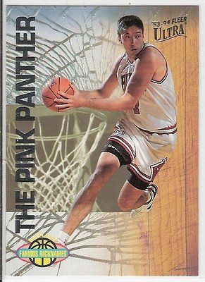 1993 94 FLEER ULTRA FAMOUS NICKNAMES (PINK PANTHER) TONI KUKOC #8 MINT